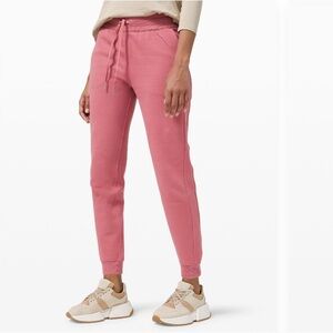 Scuba High Rise Jogger